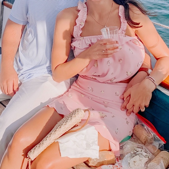 Aritzia - Sunday best - Picture 2 of 10